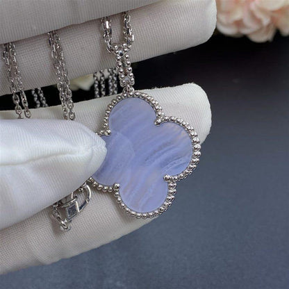 [moco jewelrys]CLOVER SILVER CHALCEDONY BIG CLOVER NECKLACE