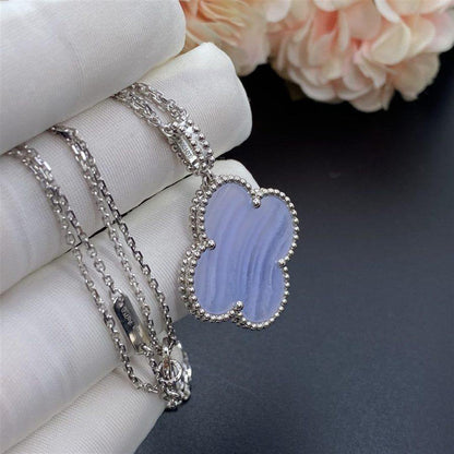 [moco jewelrys]CLOVER SILVER CHALCEDONY BIG CLOVER NECKLACE