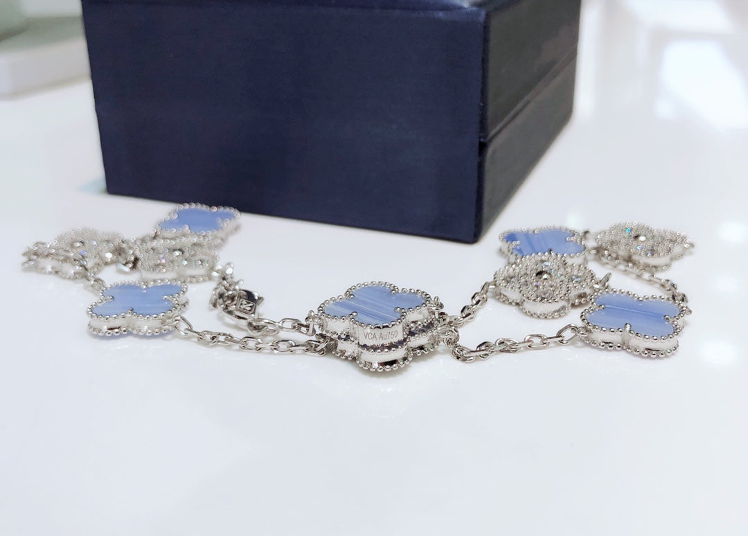 [moco jewelrys]CLOVER 10 MOTIFS CHALCEDONY DIAMONDS SILVER NECKLACE