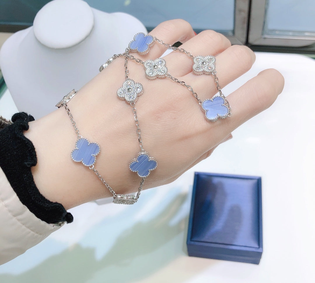 [moco jewelrys]CLOVER 10 MOTIFS CHALCEDONY DIAMONDS SILVER NECKLACE
